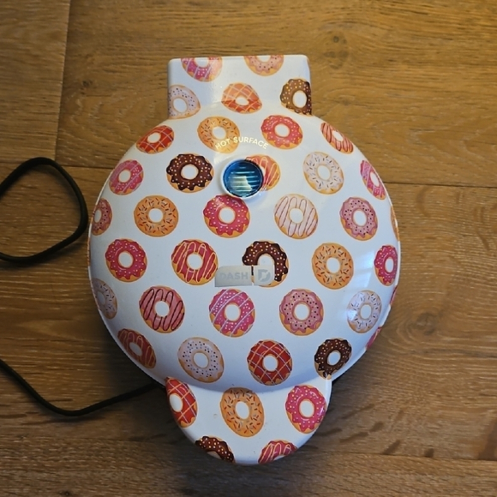 Mini Donut Maker Express